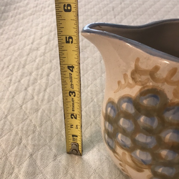 Vintage Louisville Stoneware Co. Pottery Pitcher Grapes & Vines Handle - Picture 13 of 15